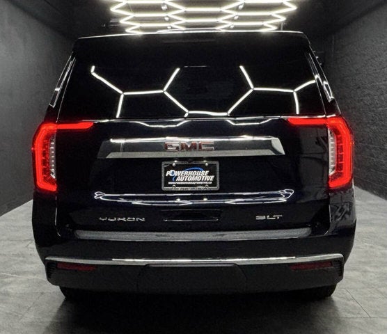 2023 GMC Yukon SLT