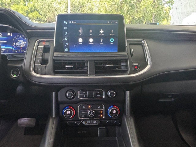 2022 Chevrolet Suburban LT