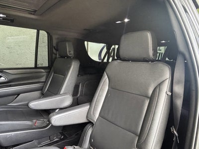 2022 Chevrolet Suburban LT