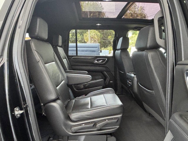 2022 Chevrolet Suburban LT