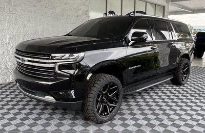 2022 Chevrolet Suburban LT