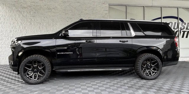 2022 Chevrolet Suburban LT