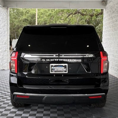 2022 Chevrolet Suburban LT