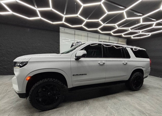 2022 Chevrolet Suburban RST