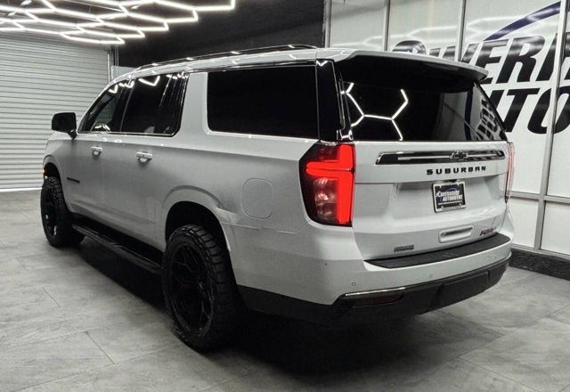 2022 Chevrolet Suburban RST
