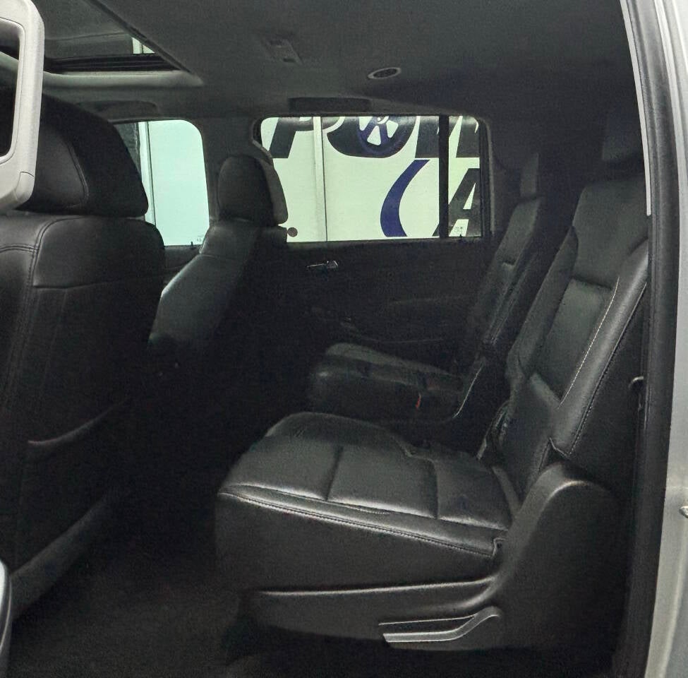 2018 Chevrolet Suburban LT 4x4 4dr SUV