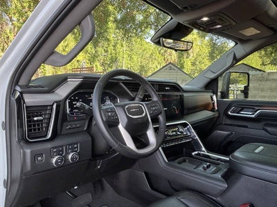 2025 GMC Sierra 3500HD Denali