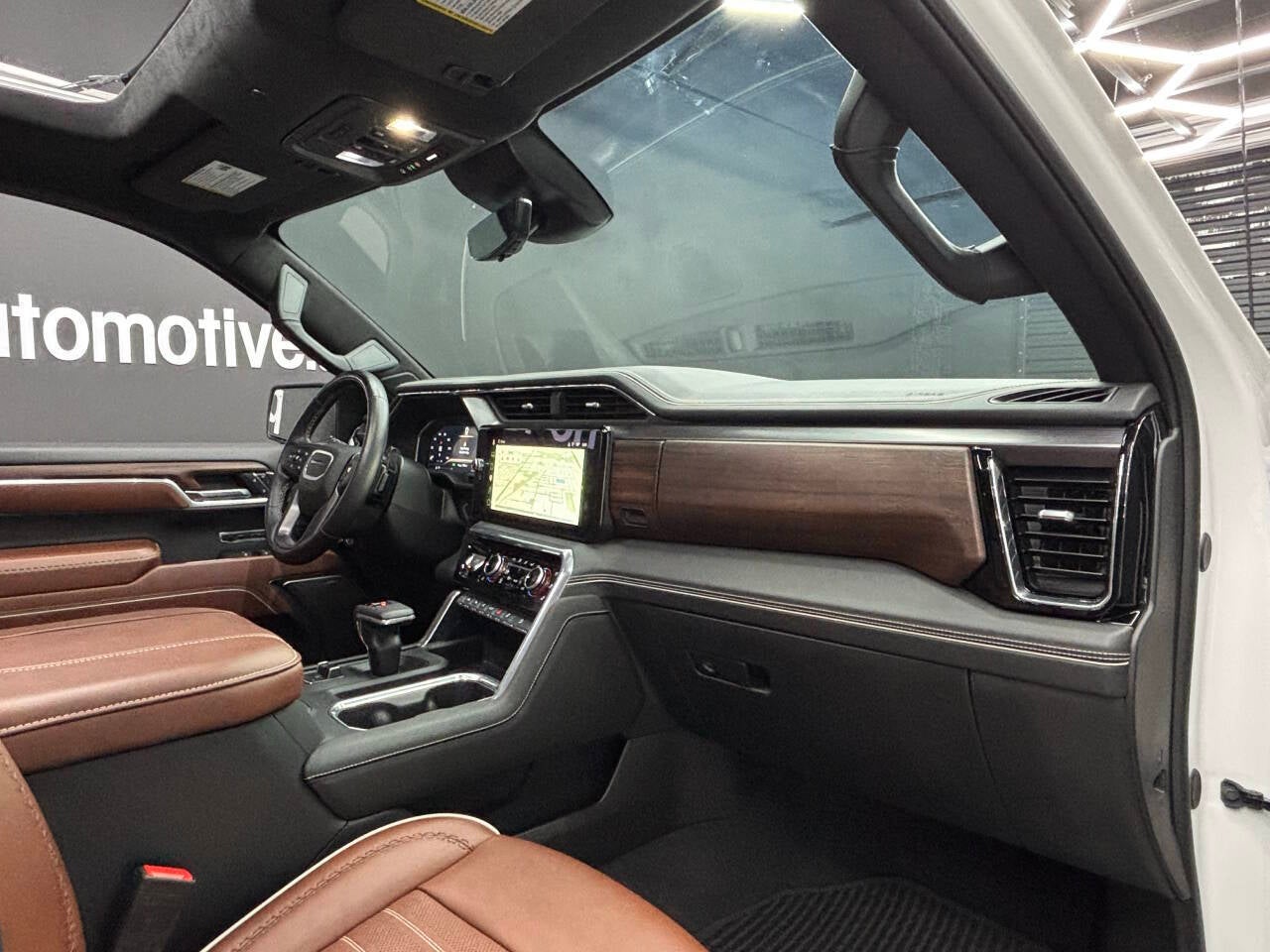 2025 GMC Sierra 1500 Denali Ultimate 4x4 4dr Crew Cab 5.8 ft. SB