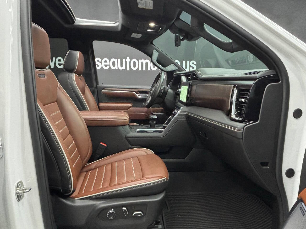 2025 GMC Sierra 1500 Denali Ultimate 4x4 4dr Crew Cab 5.8 ft. SB