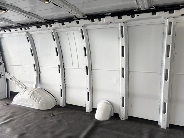 2023 GMC Savana Cargo Van 2500 3dr Extended Cargo Van
