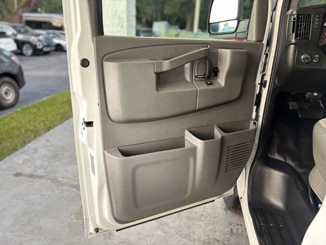 2019 GMC Savana Cargo Van 3500 3dr Extended Cargo Van