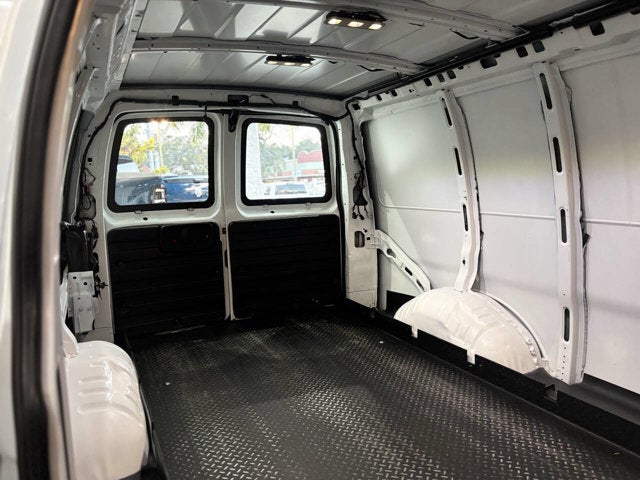 2019 GMC Savana Cargo Van 3500 3dr Extended Cargo Van