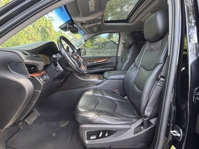2022 Cadillac Escalade Premium Luxury