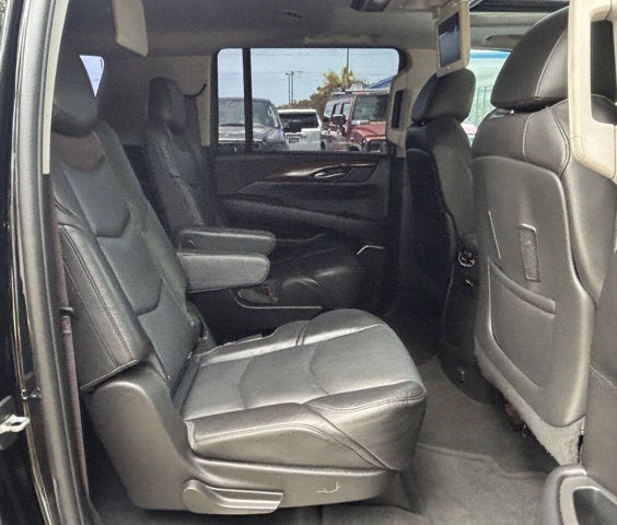 2022 Cadillac Escalade Premium Luxury