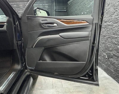 2022 Cadillac Escalade Premium Luxury 4dr SUV