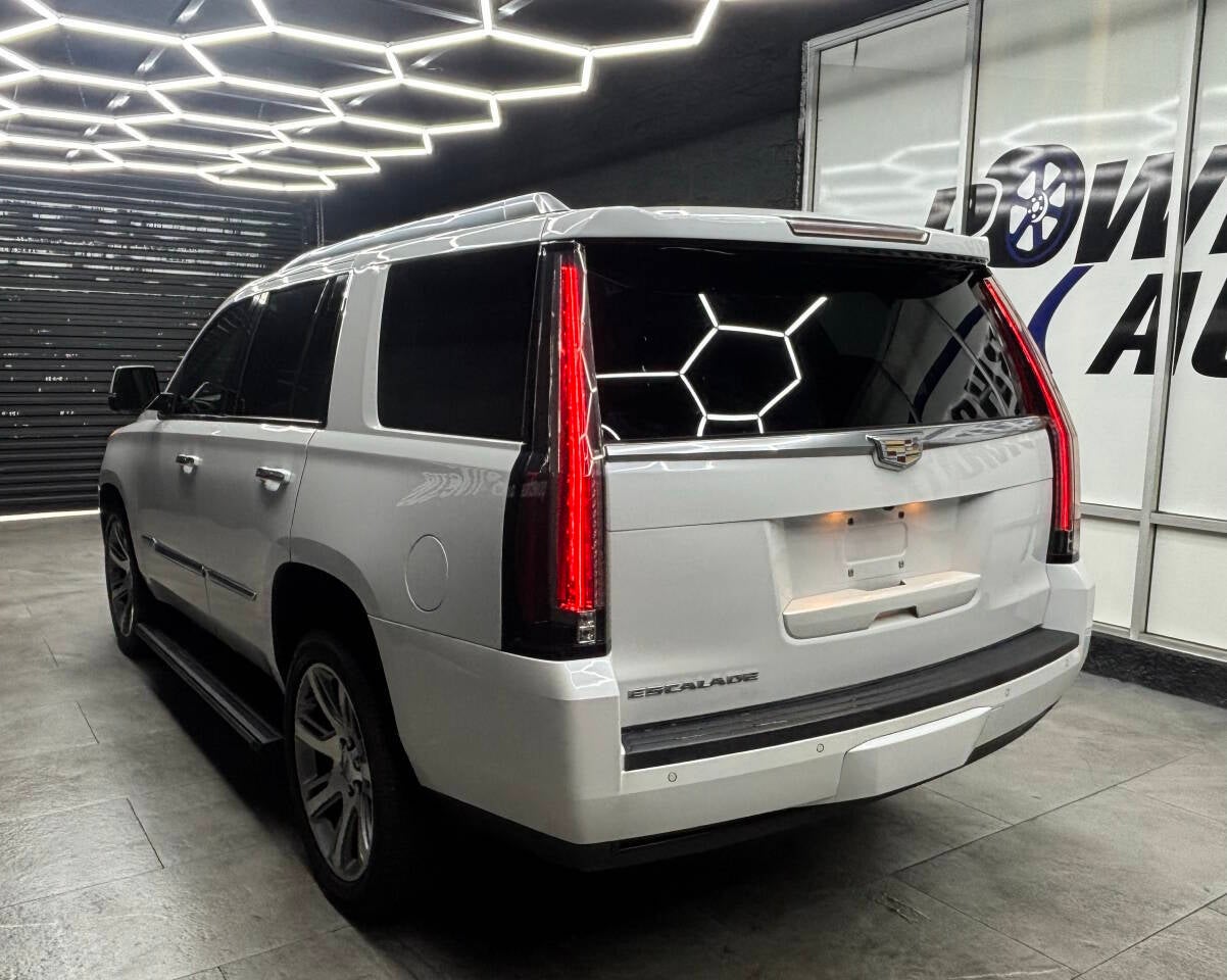 2016 Cadillac Escalade Premium Collection 4dr SUV