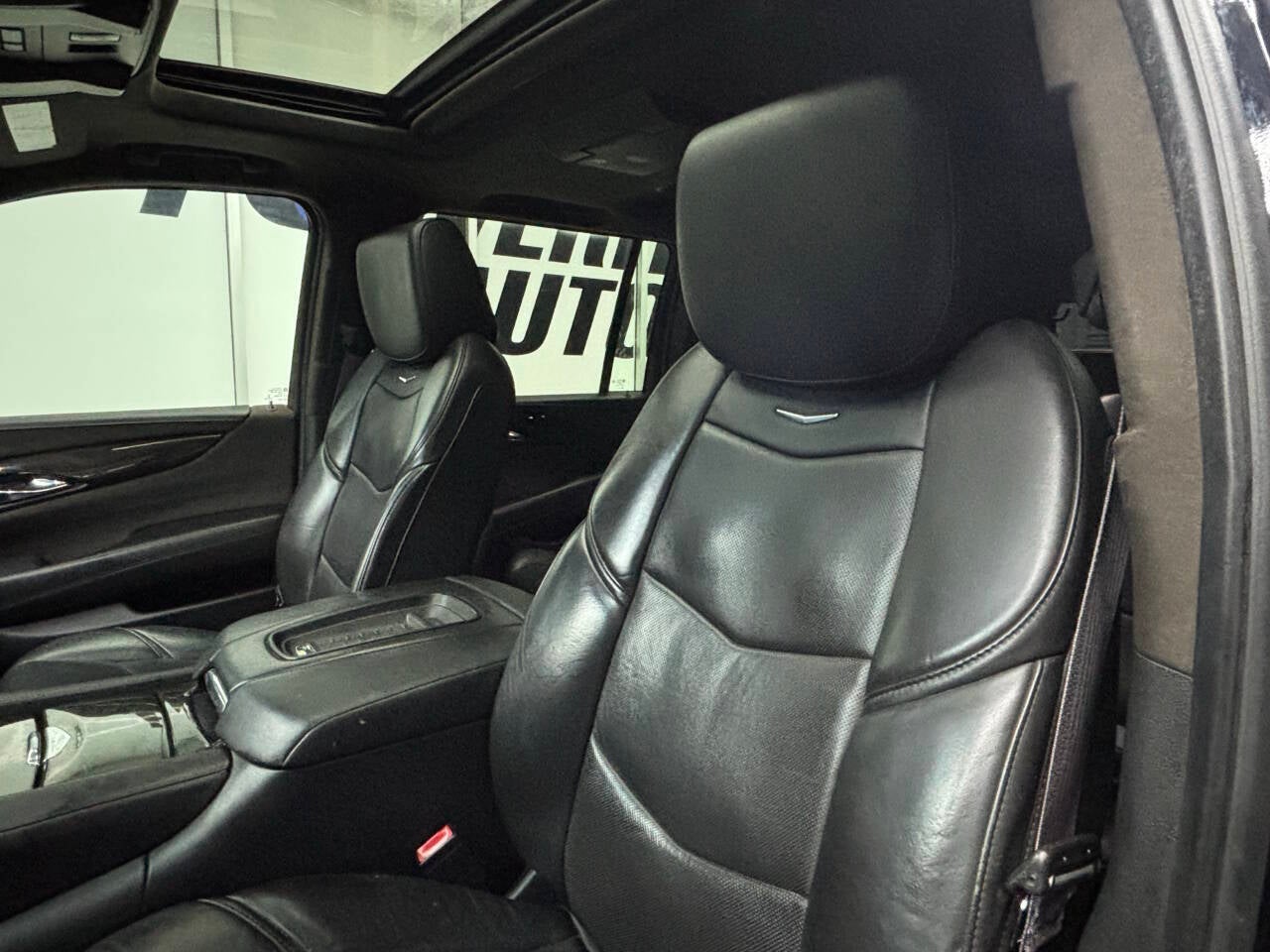 2016 Cadillac Escalade ESV Platinum 4dr SUV