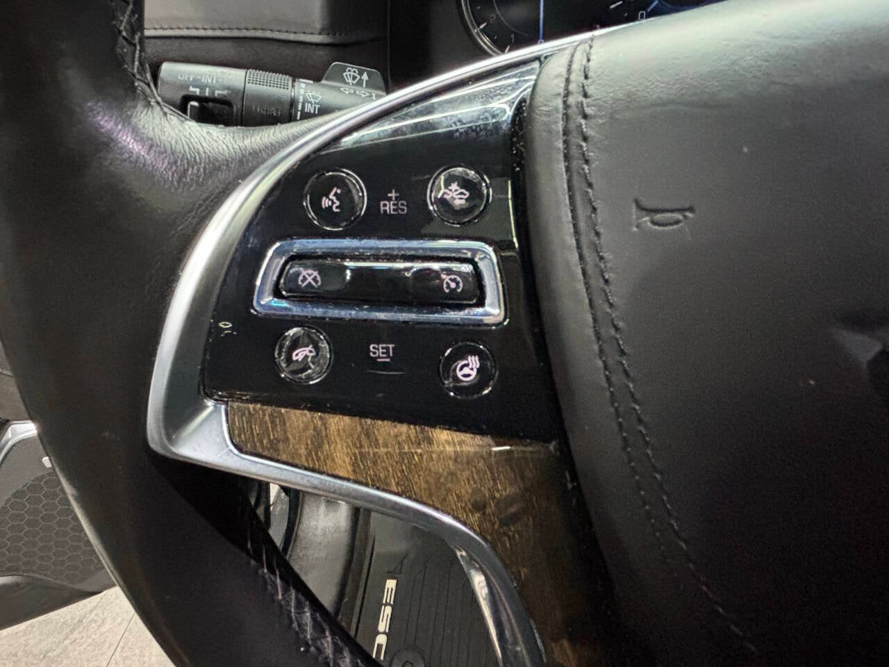 2016 Cadillac Escalade ESV Platinum 4dr SUV