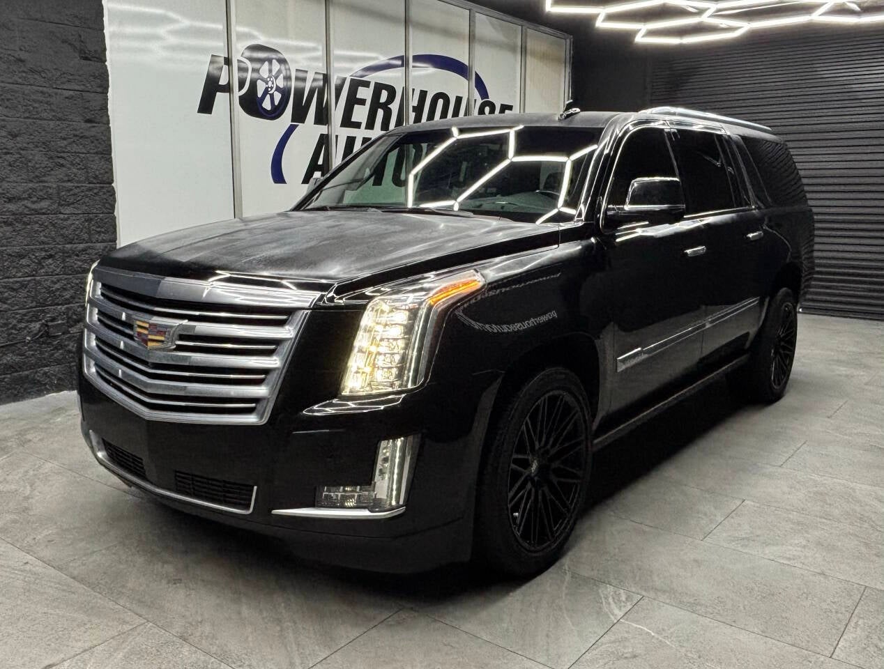 2016 Cadillac Escalade ESV Platinum 4dr SUV