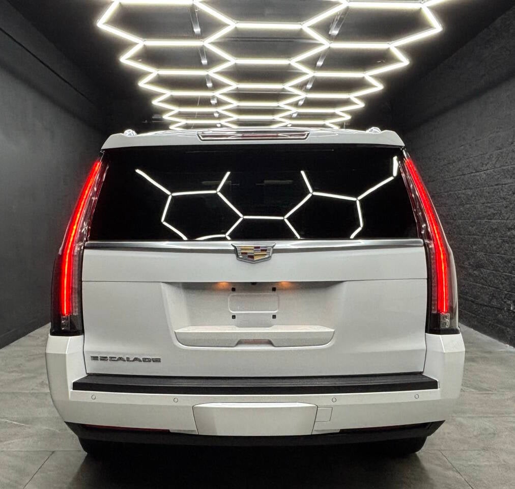 2016 Cadillac Escalade Premium Collection 4X4 4dr SUV