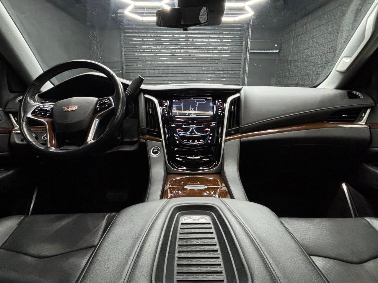 2020 Cadillac Escalade Premium Luxury 4x4 4dr SUV