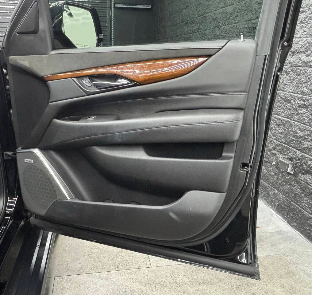 2020 Cadillac Escalade Premium Luxury 4x4 4dr SUV