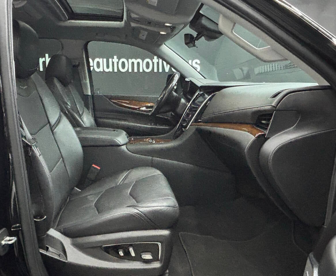 2020 Cadillac Escalade Premium Luxury 4x4 4dr SUV