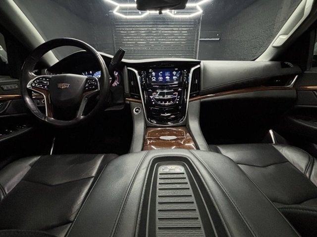 2019 Cadillac Escalade ESV Luxury
