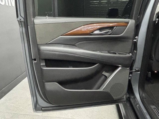 2019 Cadillac Escalade ESV Luxury