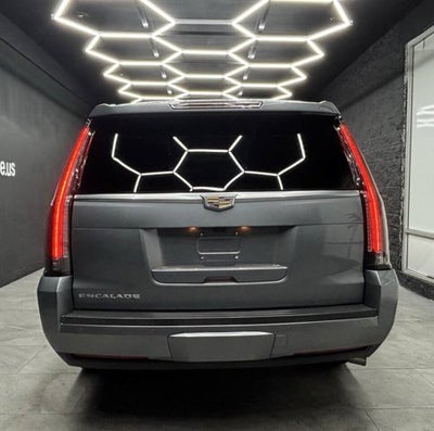 2019 Cadillac Escalade ESV Luxury