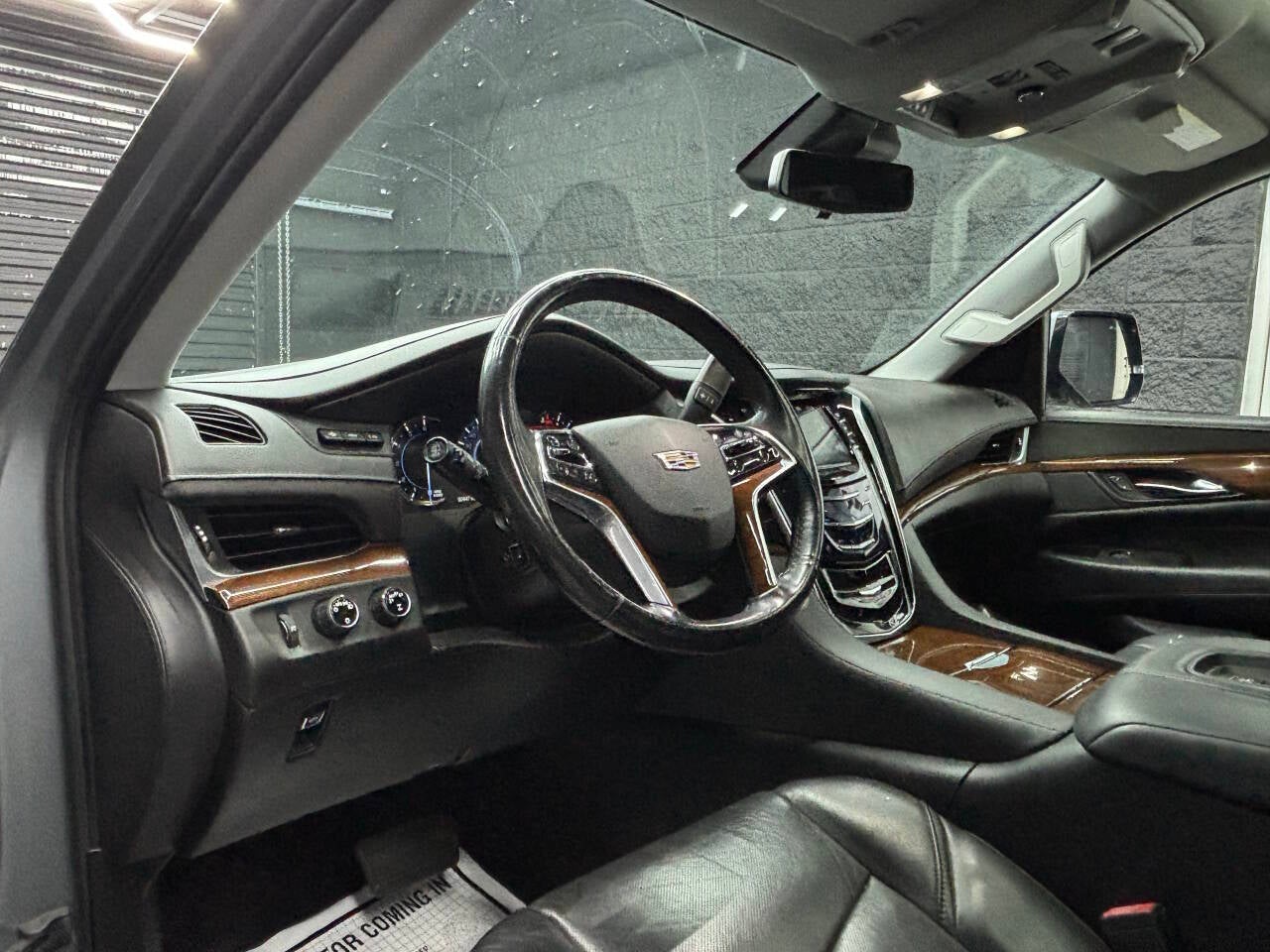 2020 Cadillac Escalade ESV Premium Luxury 4x4 4dr SUV