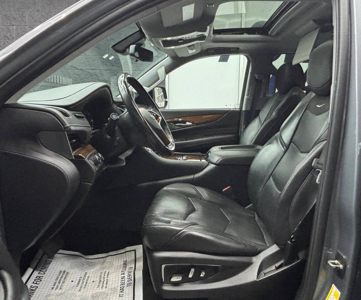 2020 Cadillac Escalade ESV Premium Luxury 4x4 4dr SUV