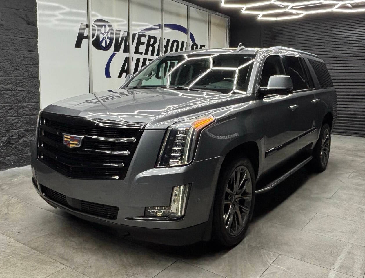2020 Cadillac Escalade ESV Premium Luxury 4x4 4dr SUV