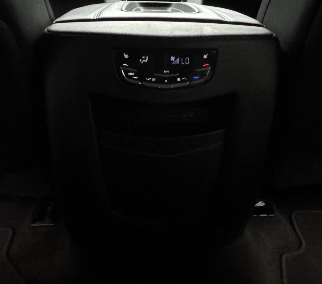 2020 Cadillac Escalade ESV Premium Luxury 4x4 4dr SUV