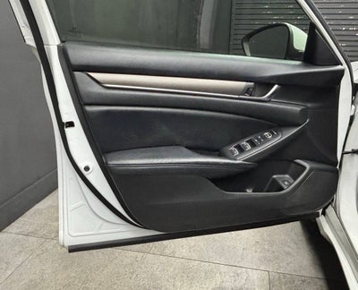 2018 Honda Accord LX 4dr Sedan