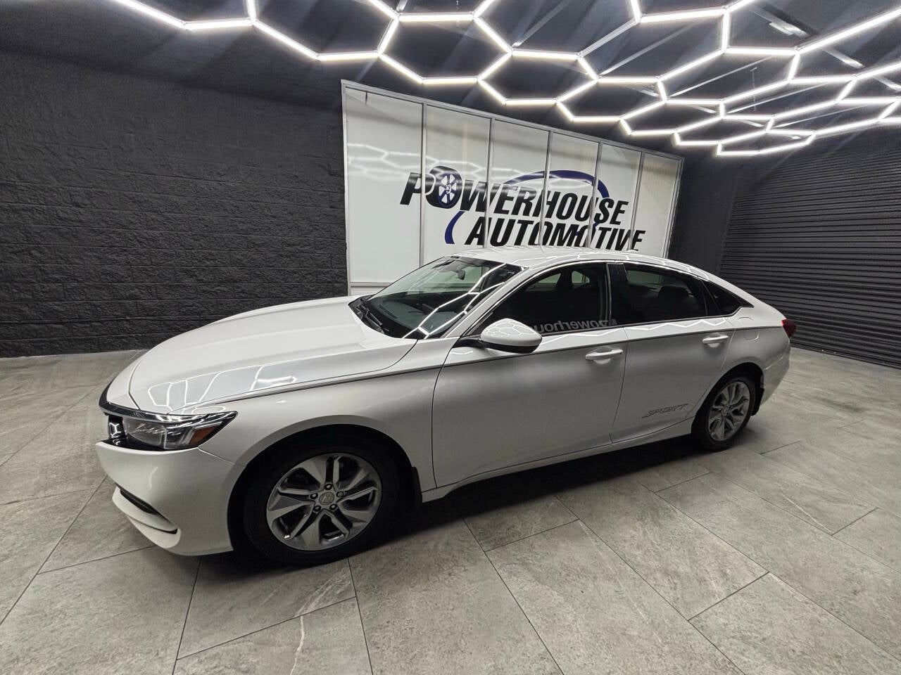 2018 Honda Accord LX 4dr Sedan