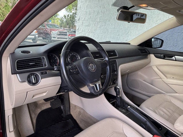2015 Volkswagen Passat 1.8T Limited Edition 4dr Sedan