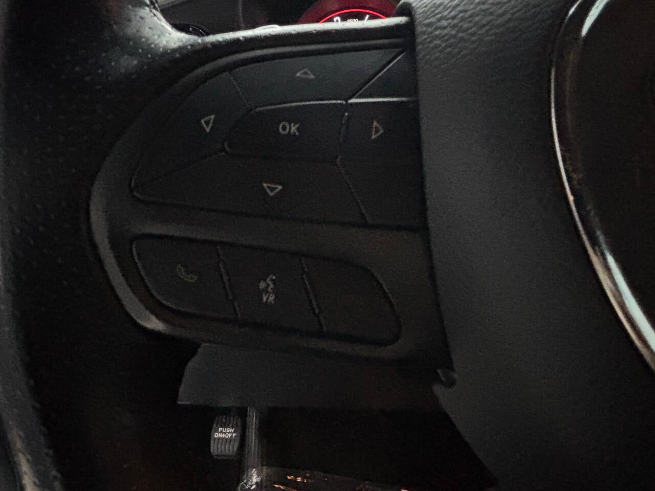 2022 Dodge Challenger GT 2dr Coupe