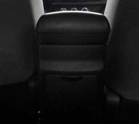 2015 Toyota Corolla L 4dr Sedan 4A