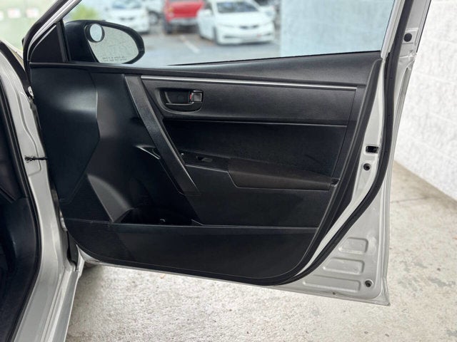 2015 Toyota Corolla L 4dr Sedan 4A