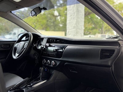 2015 Toyota Corolla L 4dr Sedan 4A