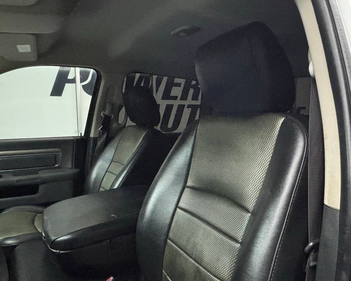 2012 RAM 3500 ST 4x4 4dr Crew Cab 8 ft. LB SRW Pickup