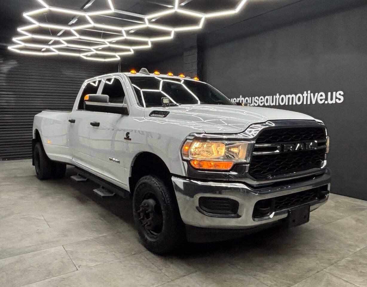 2021 RAM 3500 Tradesman 4x4 4dr Crew Cab 8 ft. LB DRW Pickup