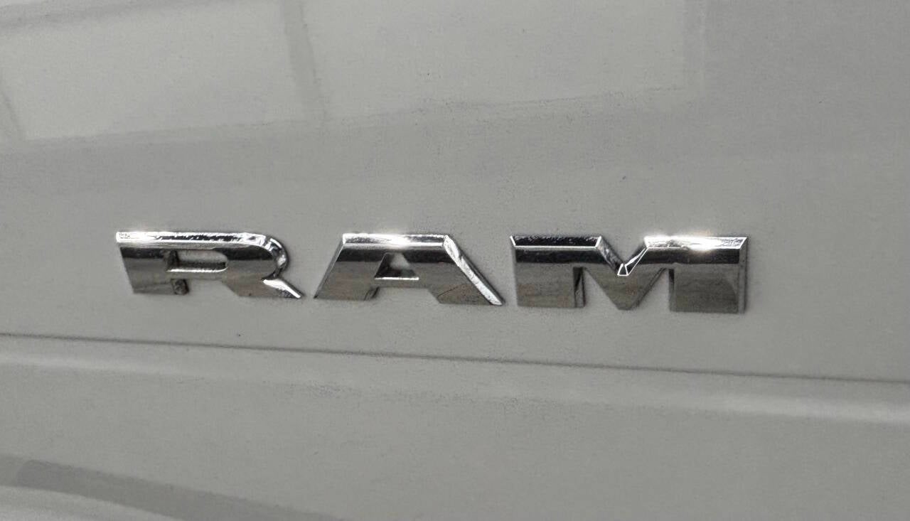 2021 RAM 3500 Tradesman 4x4 4dr Crew Cab 8 ft. LB DRW Pickup