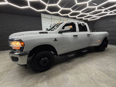 2021 RAM 3500 Tradesman 4x4 4dr Crew Cab 8 ft. LB DRW Pickup