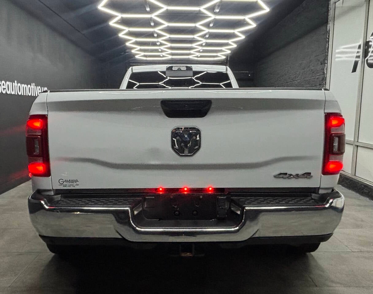 2024 RAM 3500 Tradesman 4x4 4dr Crew Cab 8 ft. LB DRW Pickup