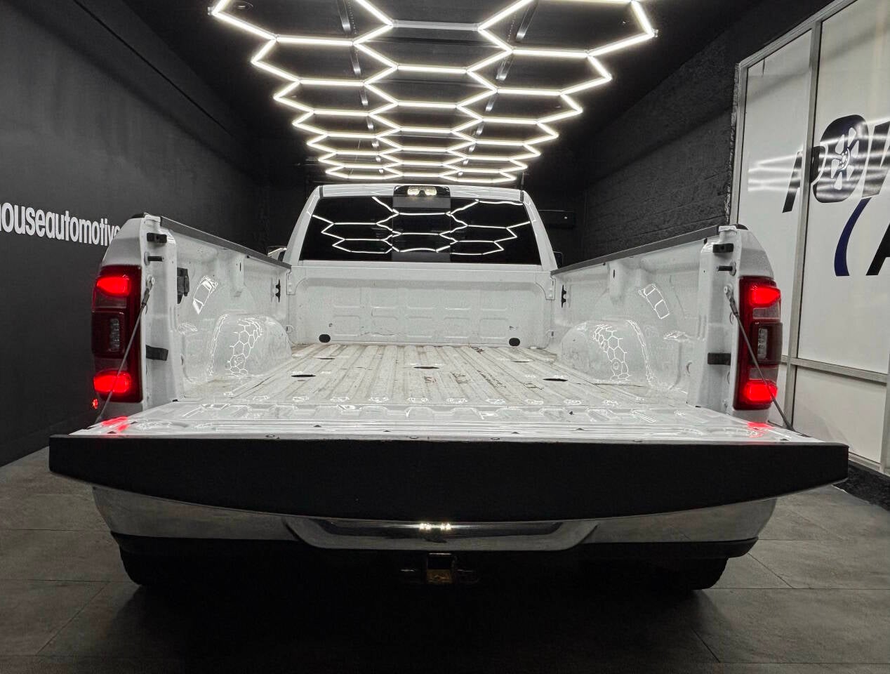 2024 RAM 3500 Tradesman 4x4 4dr Crew Cab 8 ft. LB DRW Pickup