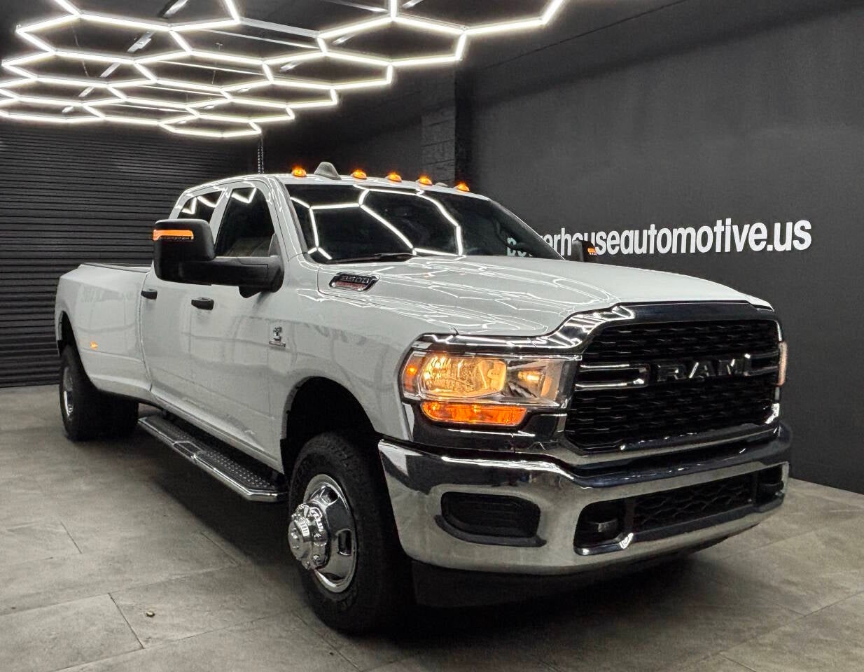 2024 RAM 3500 Tradesman 4x4 4dr Crew Cab 8 ft. LB DRW Pickup