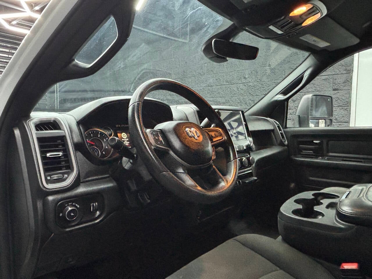 2024 RAM 3500 Tradesman 4x4 4dr Crew Cab 8 ft. LB DRW Pickup