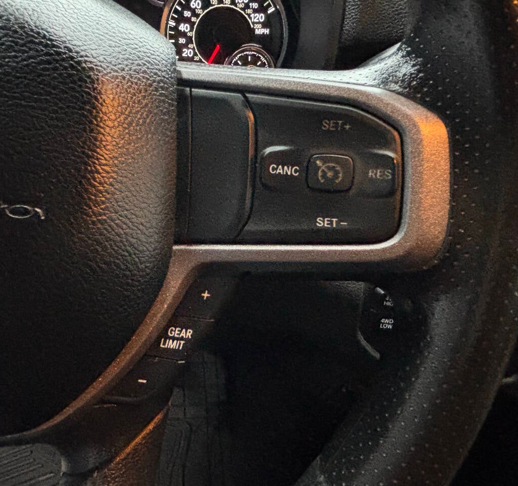 2024 RAM 3500 Tradesman 4x4 4dr Crew Cab 8 ft. LB DRW Pickup